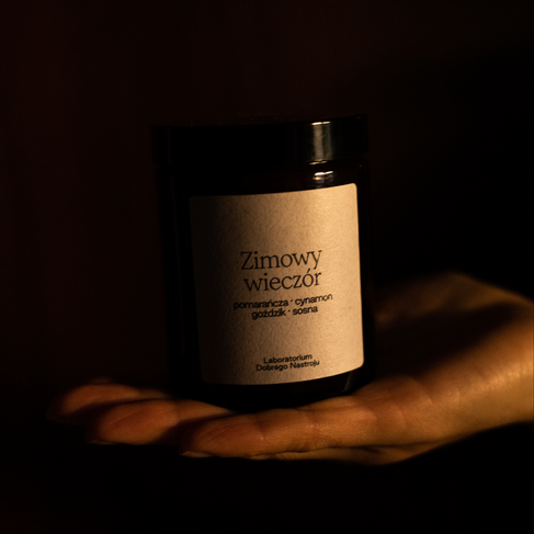 Zimowy wieczór - świeca sojowa 180ml